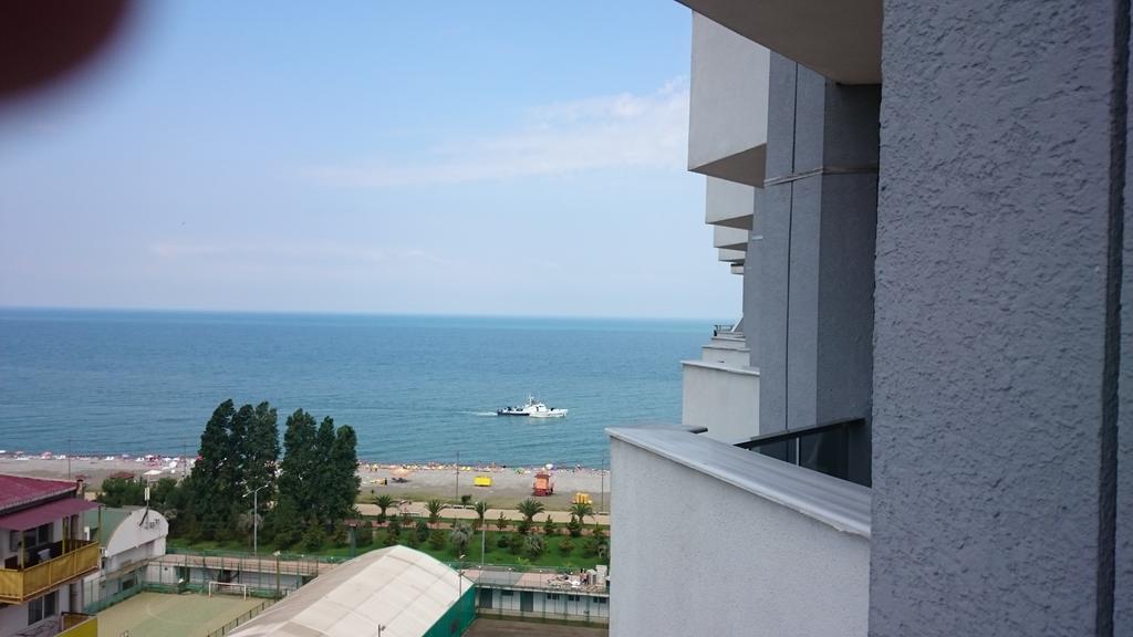 玛丽亚姆海塔公寓 巴统 外观 照片
